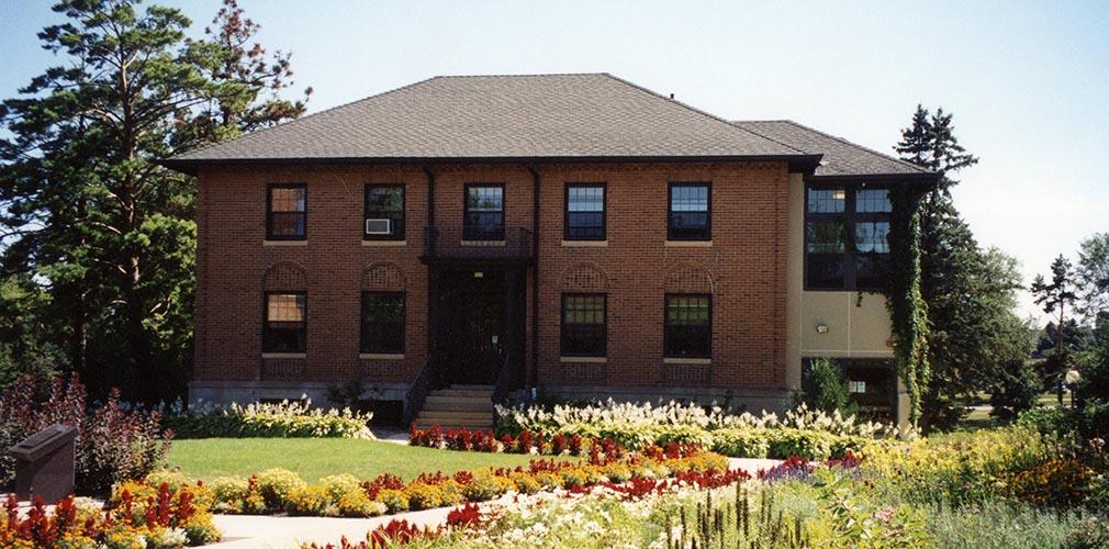 The Education Building in 2001 with WCSA garden in front of the building.